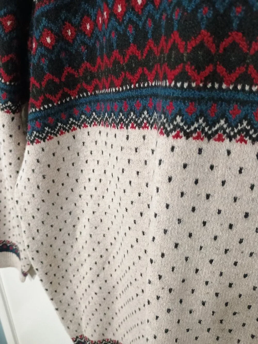 Free Assembly Men’s Fair Isle Crewneck Sweater Black Cream Red Nordic Winter NWT